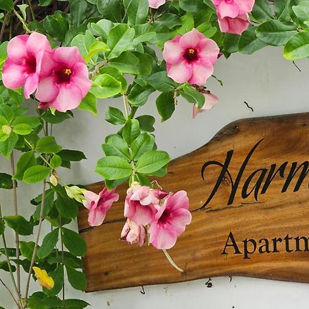 Harmony Self-Catering Apartments Vịnh Beau Vallon Ngoại thất bức ảnh