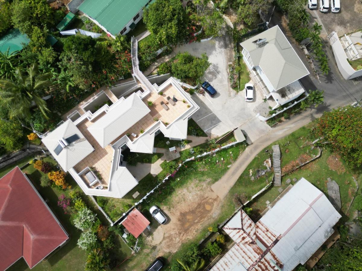 Harmony Self-Catering Apartments Vịnh Beau Vallon Ngoại thất bức ảnh